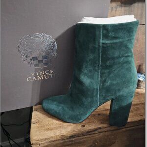 VINCE CAMUTO NIB VC-DANNIA GREEN SPRUCE TRUE SUEDE 10 M
